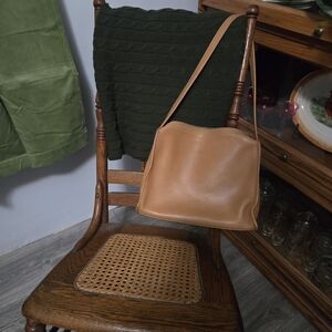 VINTAGE 1990s Coach Leather Aero Purse Hard To Find Tan Color See All Photos